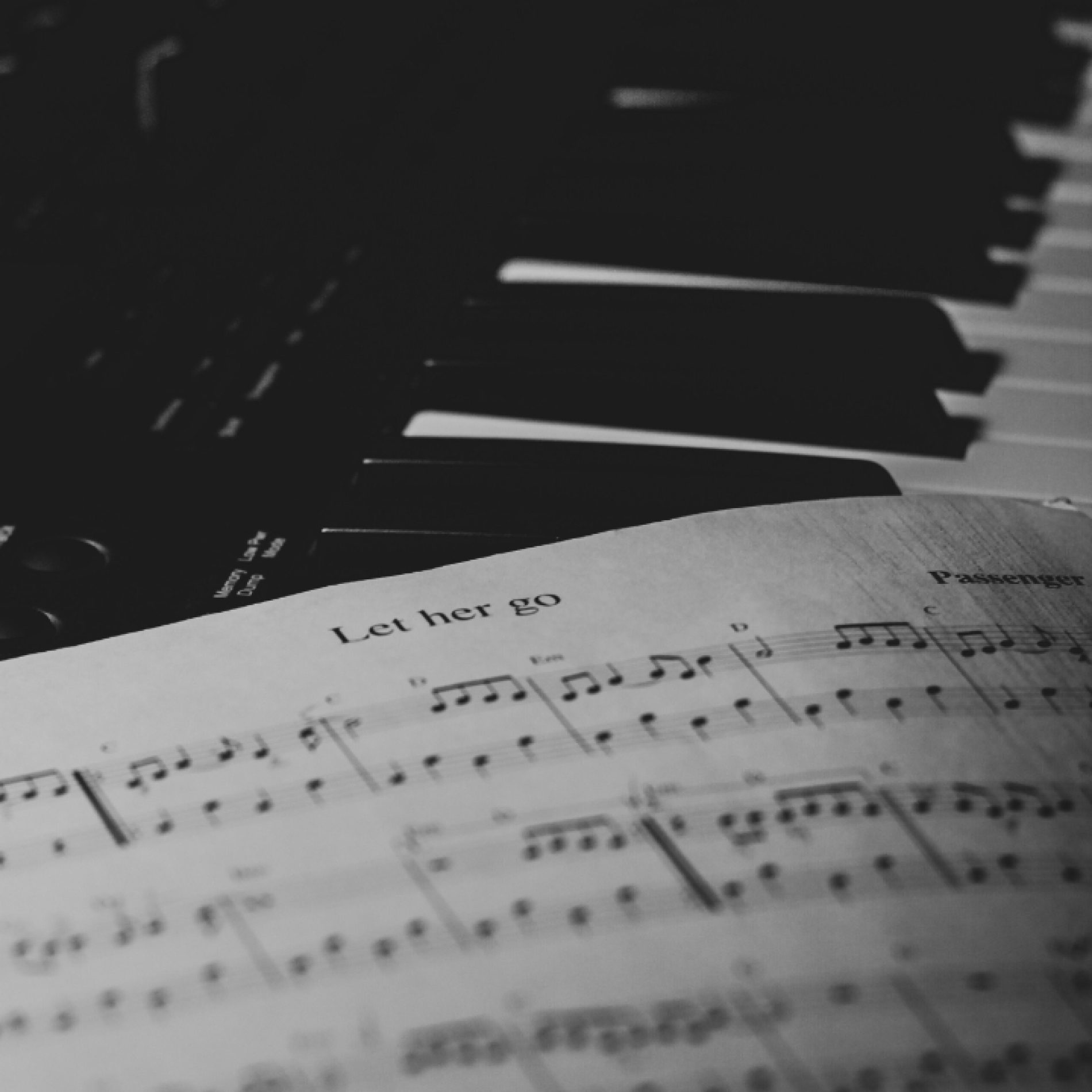 Σύνθεση & Διατριβή